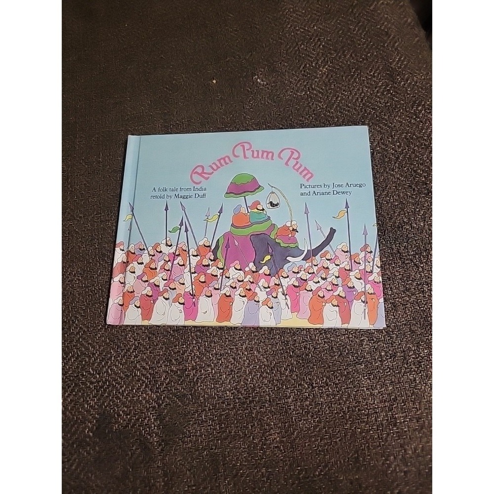VINTAGE RUM PUM PUM by Maggie Duff and Jose Aruego 1978 edition
